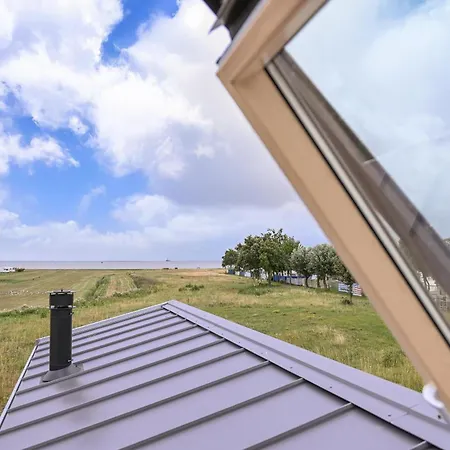 Tiny Spot - Tiny House Connect 4